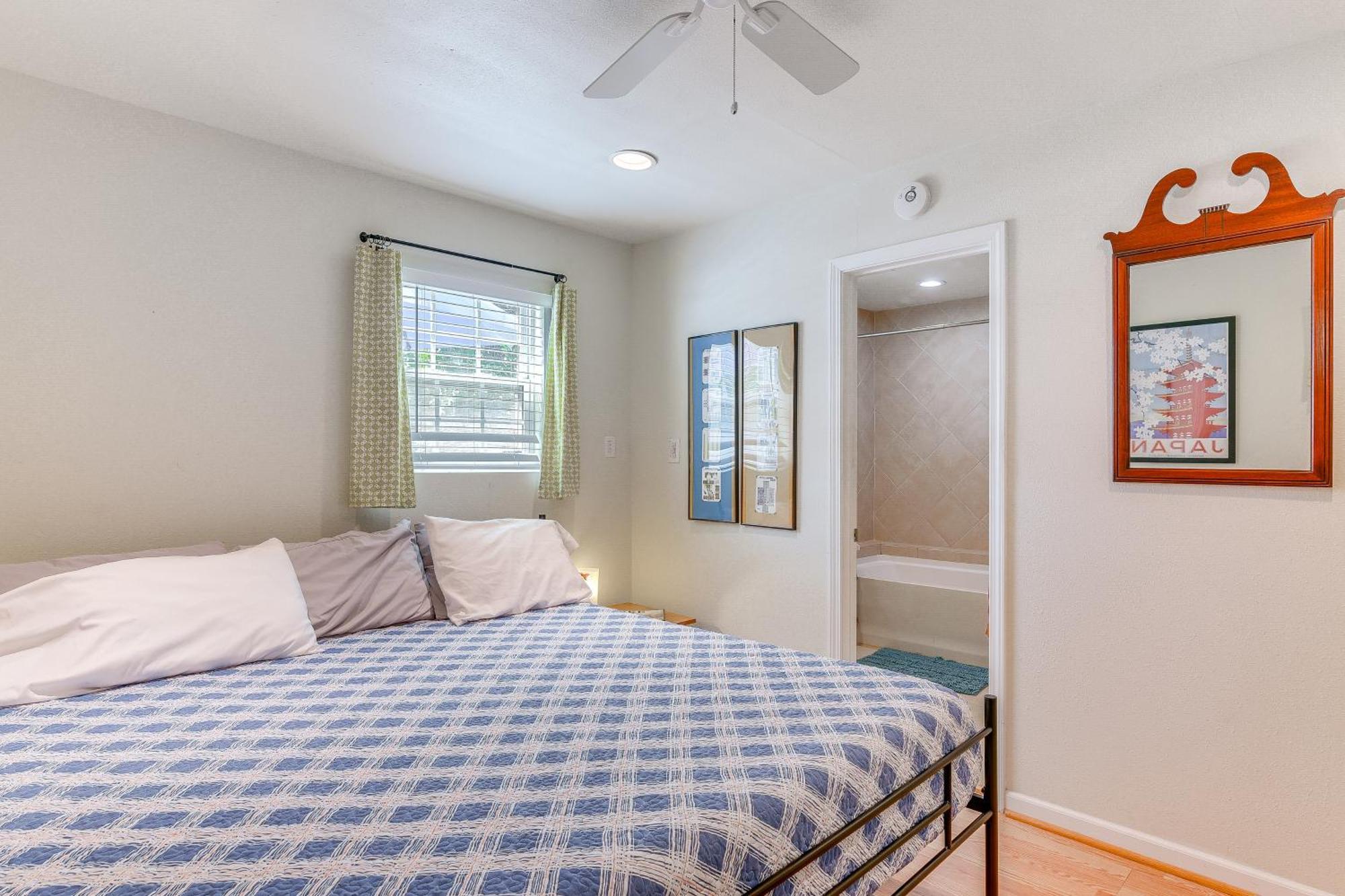 Cozy Galveston Apartment With Private Beach Pass! 外观 照片