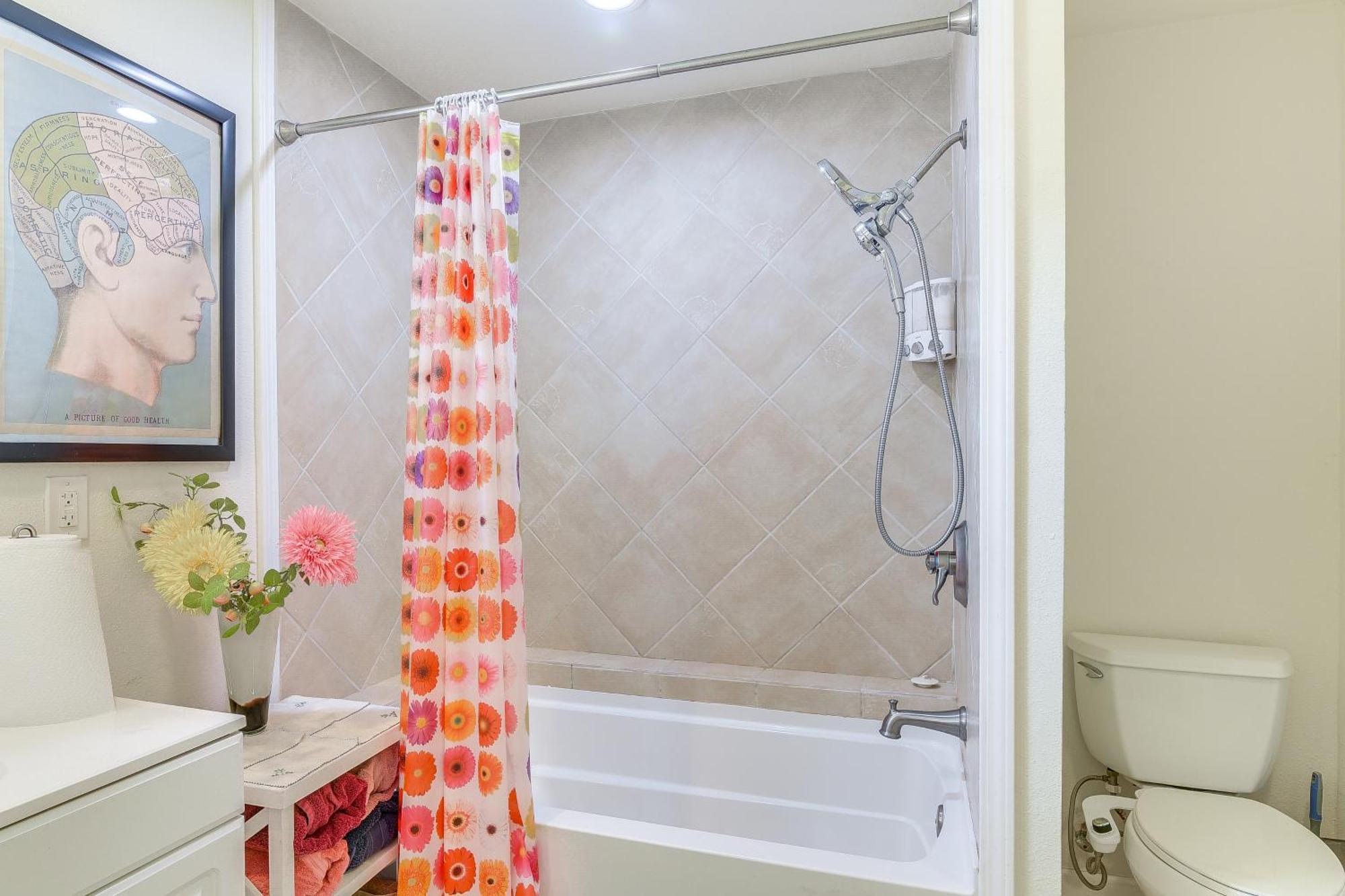 Cozy Galveston Apartment With Private Beach Pass! 外观 照片