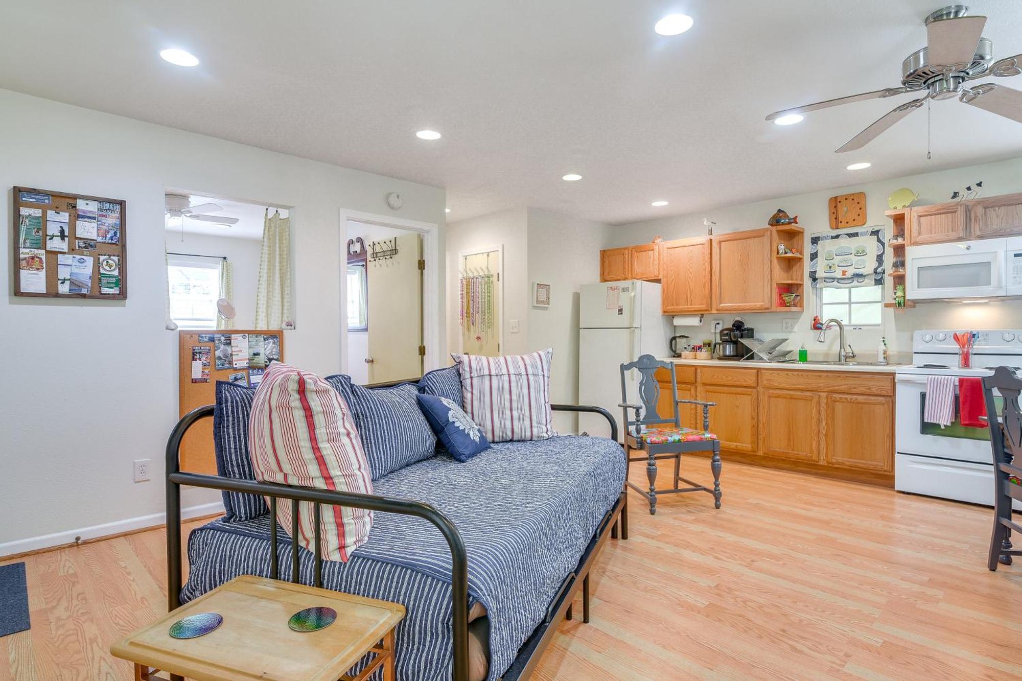 Cozy Galveston Apartment With Private Beach Pass! 外观 照片